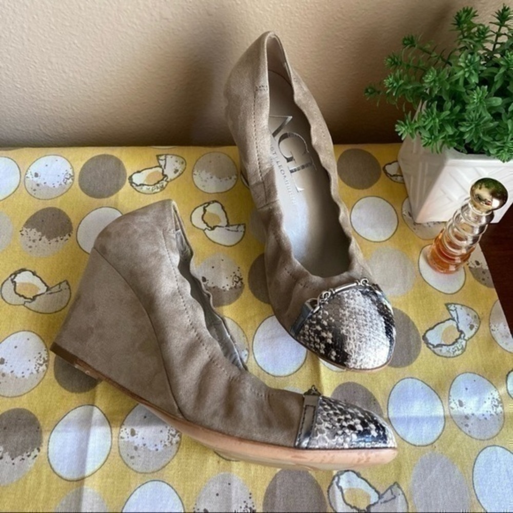 AGL snakeskin ballet wedges size 37